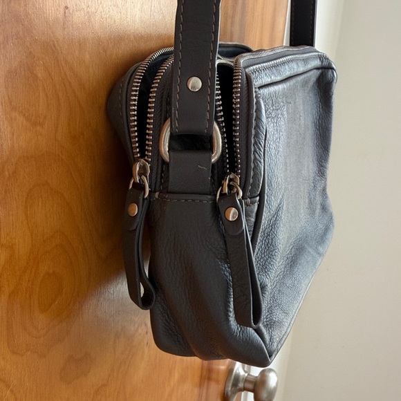 Black Leather Made in Italy skull / diamond bag - Picture 7 of 7